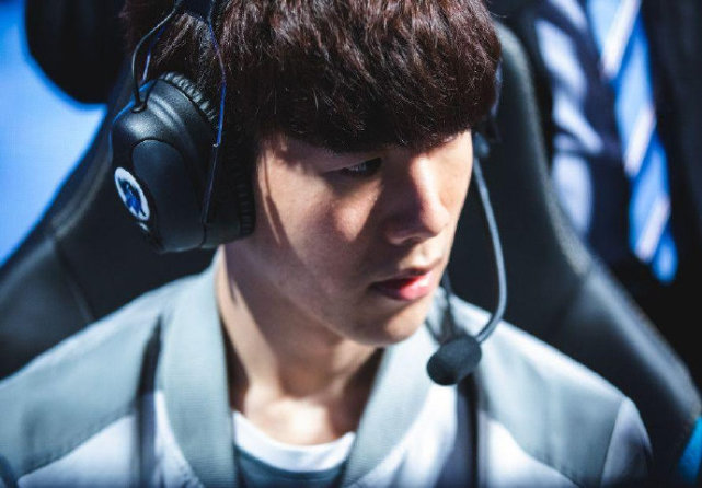 的严肃性 的严肃性