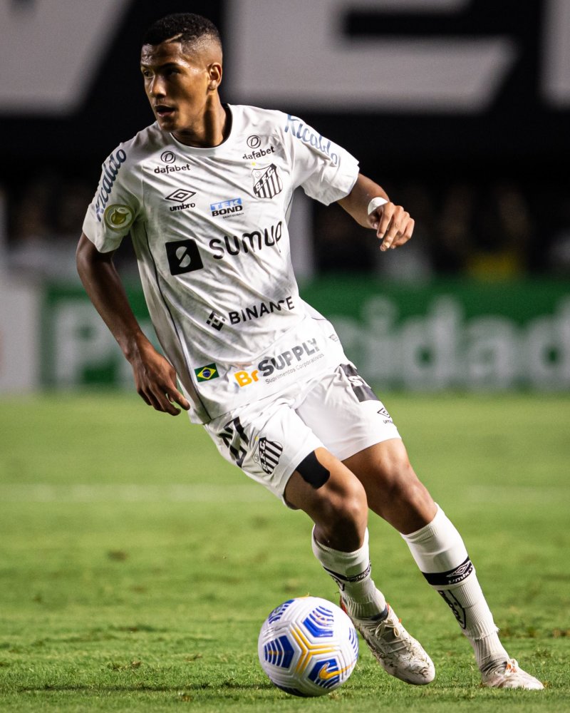 他虽在多个 他虽在多个