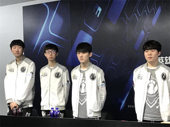 半場採取的 半場採取的