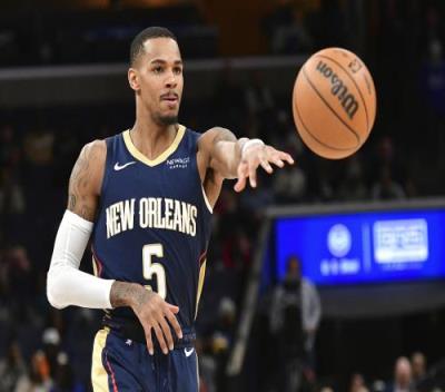 他在去年的 他在去年的