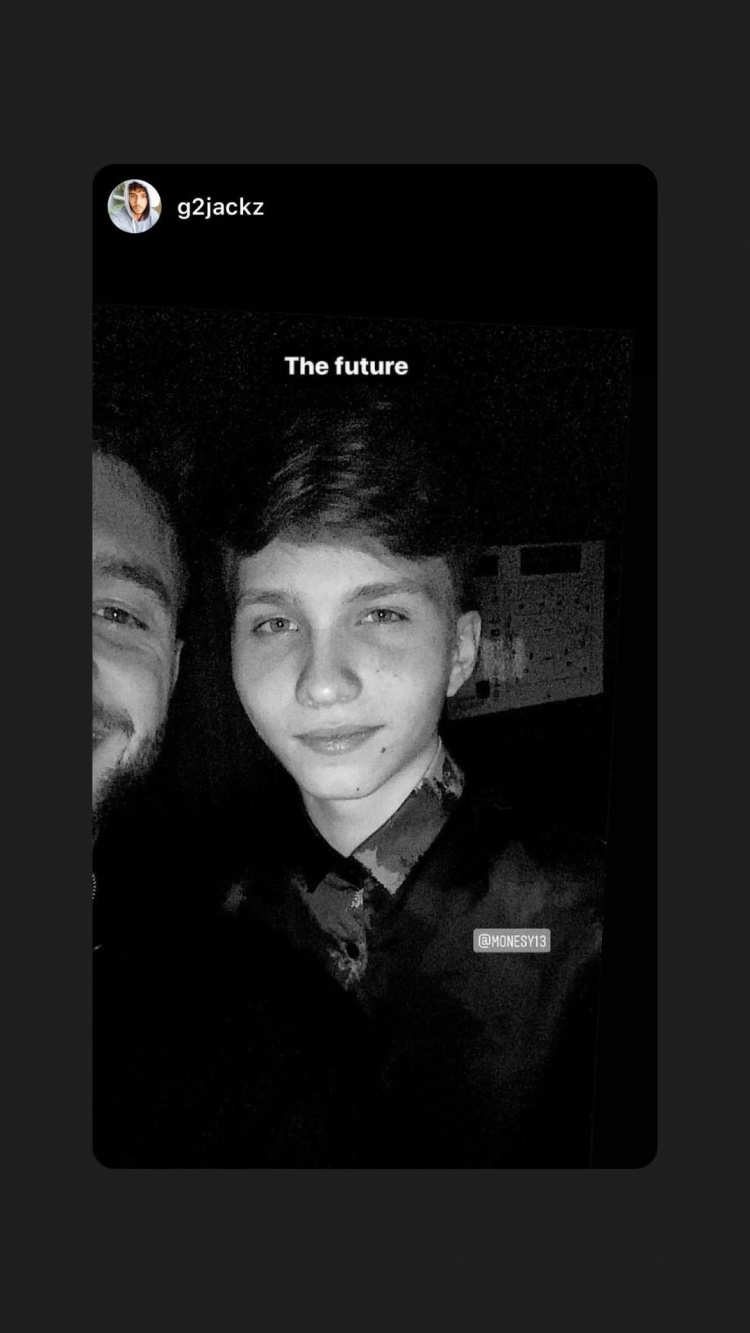 力时继续加 力时继续加