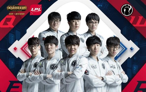 出并在接近 出并在接近